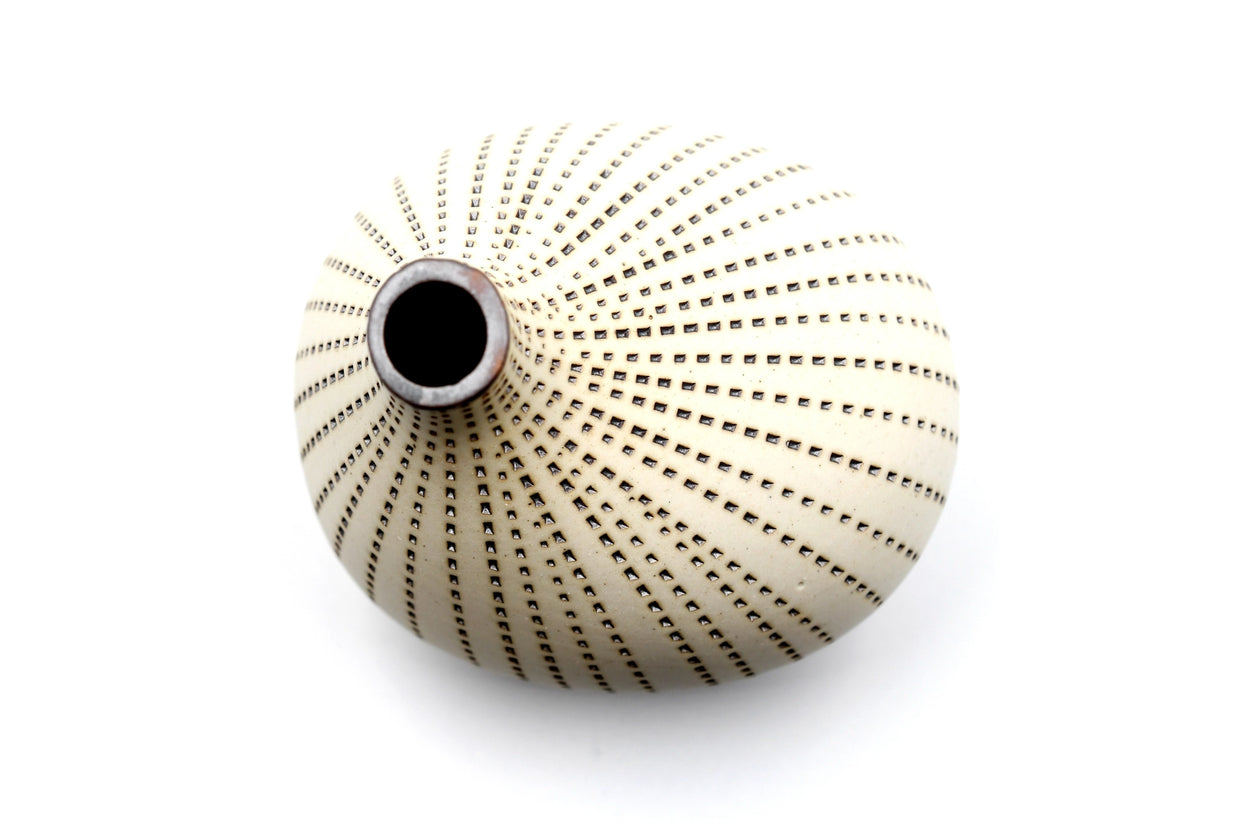 AFT Omo Brown Dotted Mini S-Handcrafted Porcelain Bud Vase