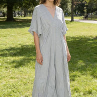LÉA & LUC Flowing V-Neck Linen Maxi Dress