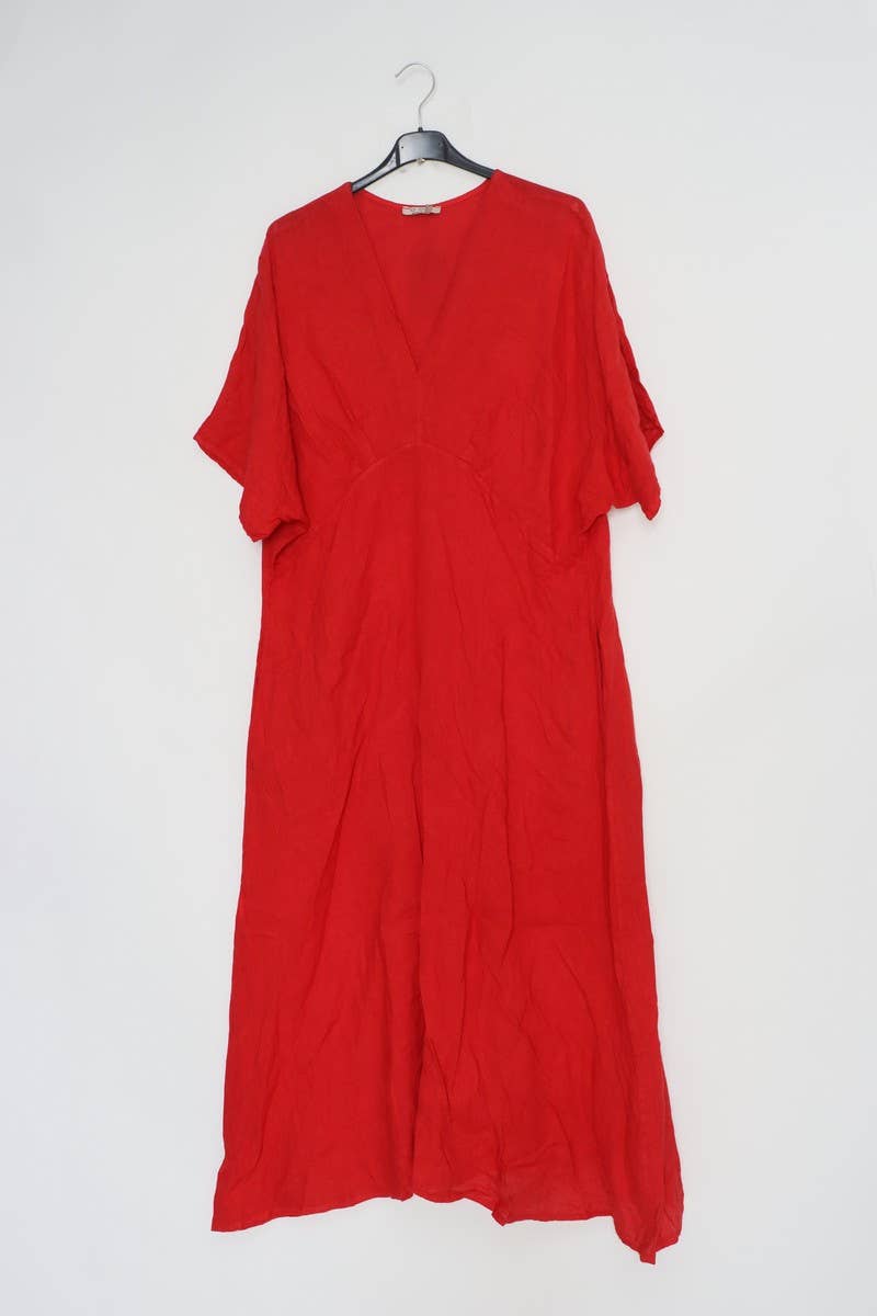 LÉA & LUC Flowing V-Neck Linen Maxi Dress