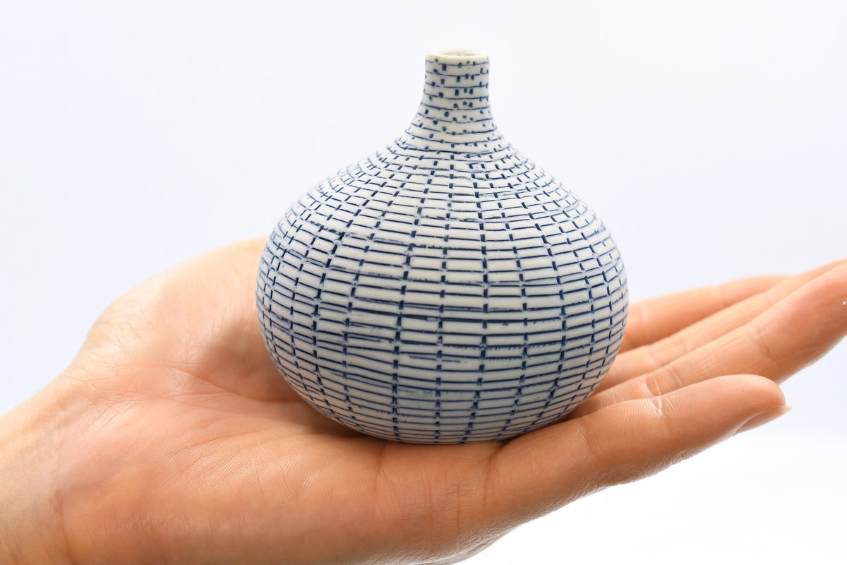 AFT Crosshatch Congo Tiny Porcelain Bud Vase