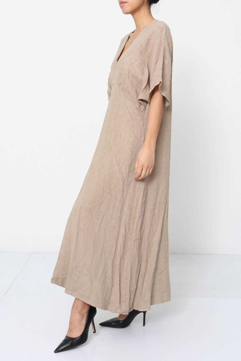 LÉA & LUC Flowing V-Neck Linen Maxi Dress