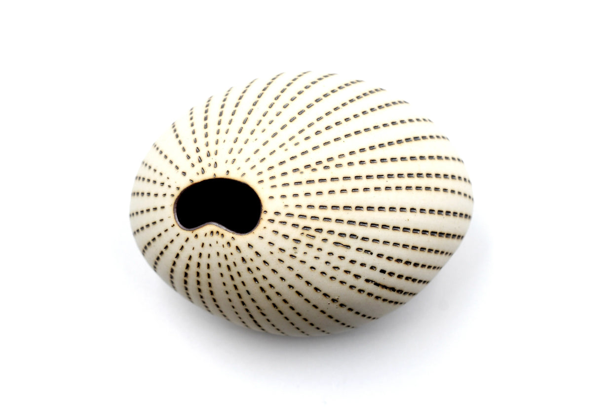 AFT Brown Dotted Pebble Mini S-Handcrafted Bud Vase