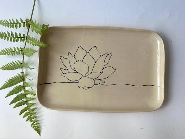 CSF Ceramics Rounded Tray: Lotus