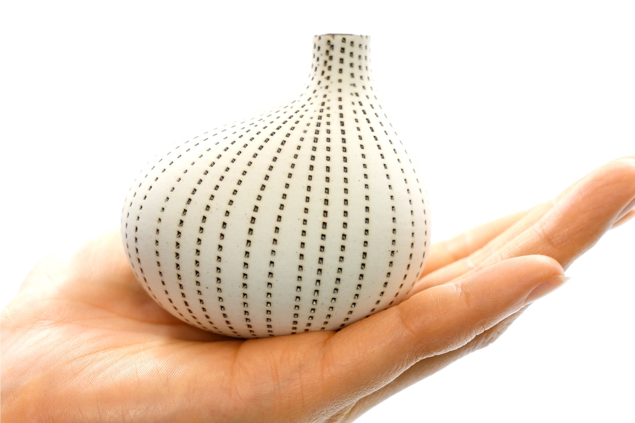 AFT Omo Brown Dotted Mini S-Handcrafted Porcelain Bud Vase