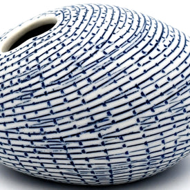 AFT Crosshatch Pebble Mini S-Handcrafted Porcelain Bud Vase