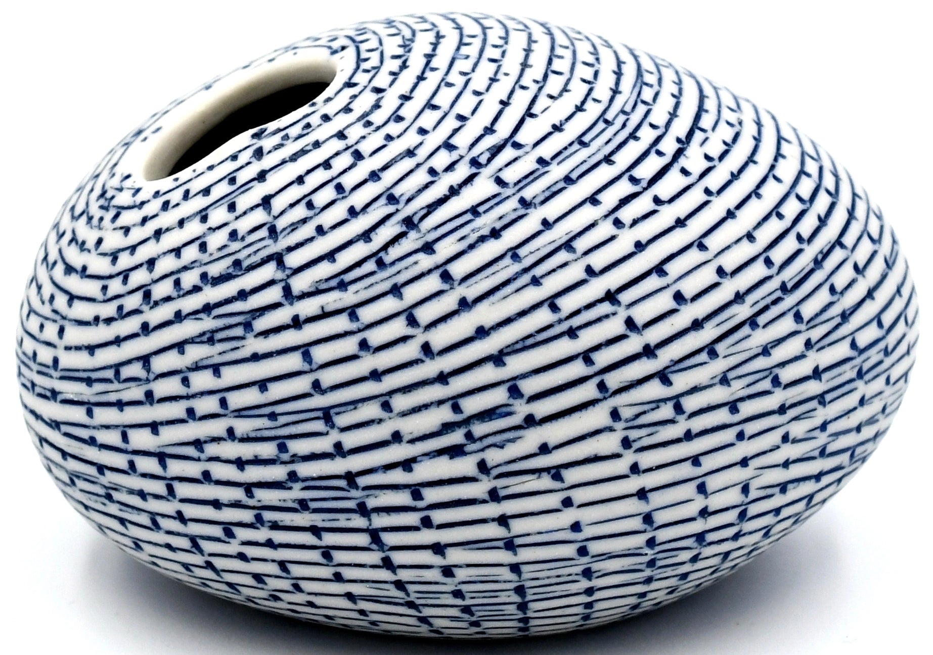 AFT Crosshatch Pebble Mini S-Handcrafted Porcelain Bud Vase