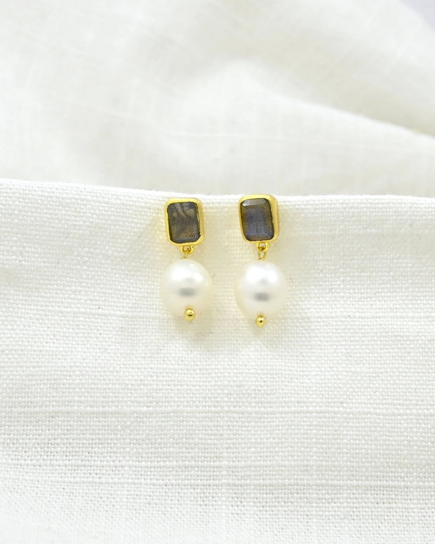 Schmuckoo Berlin Freya Earrings Gold - Pearl & Labradorite