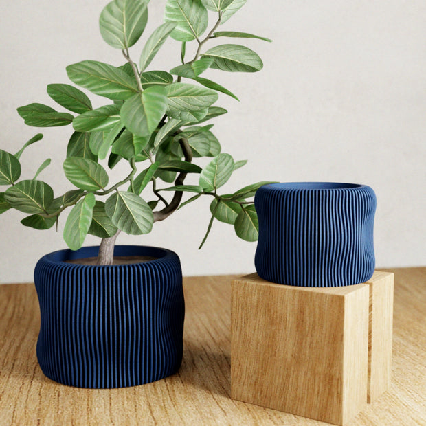 Modernized Pottery - Wavy Planter