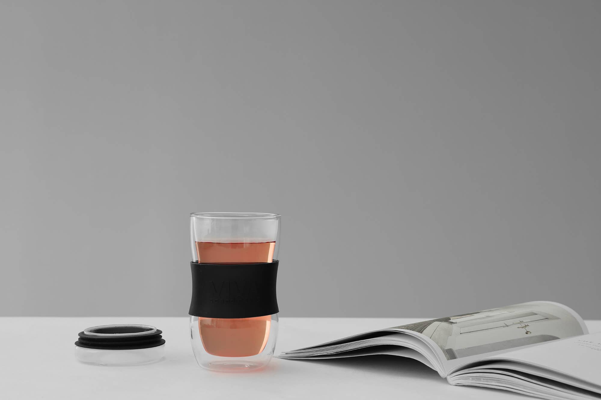 VIVA Minima Double-Walled Glass & Silicone Travel Mug