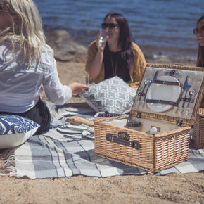 Classic Picnic Basket