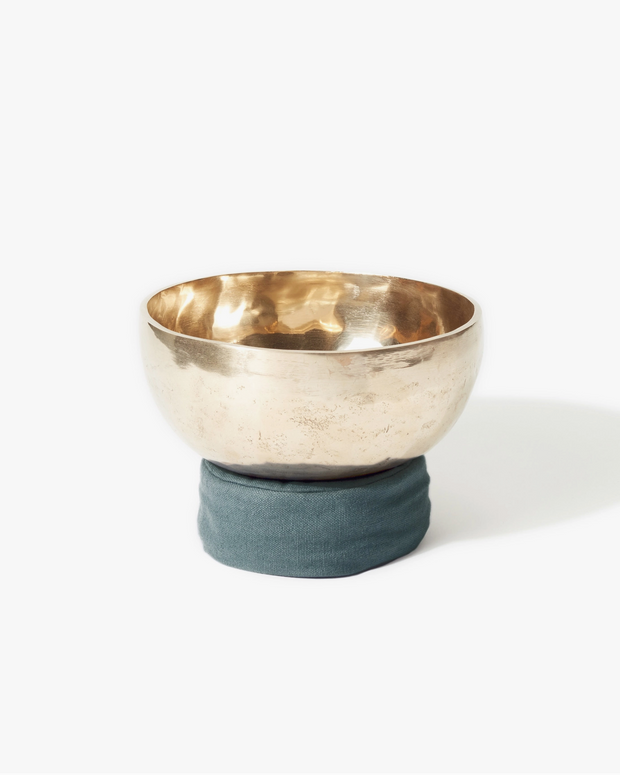 Seven Metals Meditation Singing Bowl and Mallet - Renoo