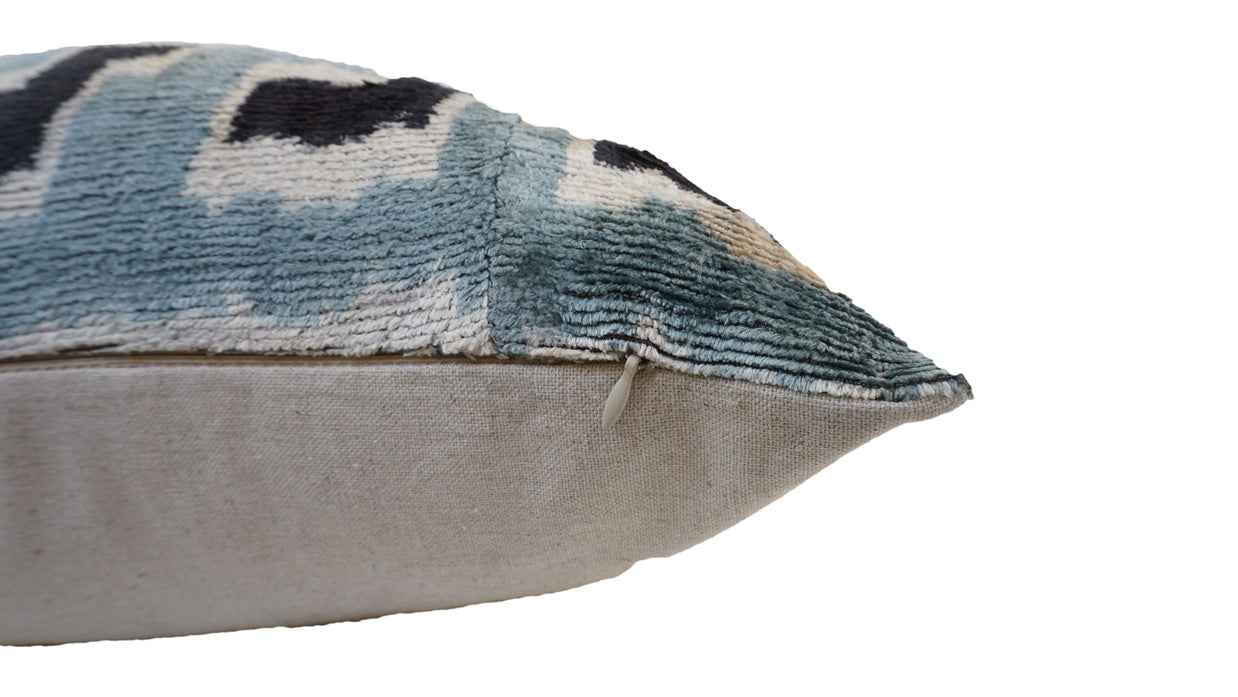 MD Home Handmade Ikat Silk/Velvet Pillowcase