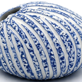 AFT Pebble Mini S-Handcrafted Porcelain Bud Vase