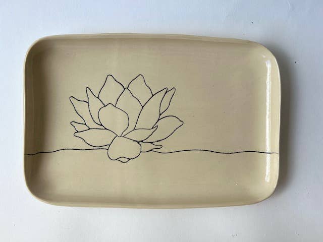 CSF Ceramics Rounded Tray: Lotus