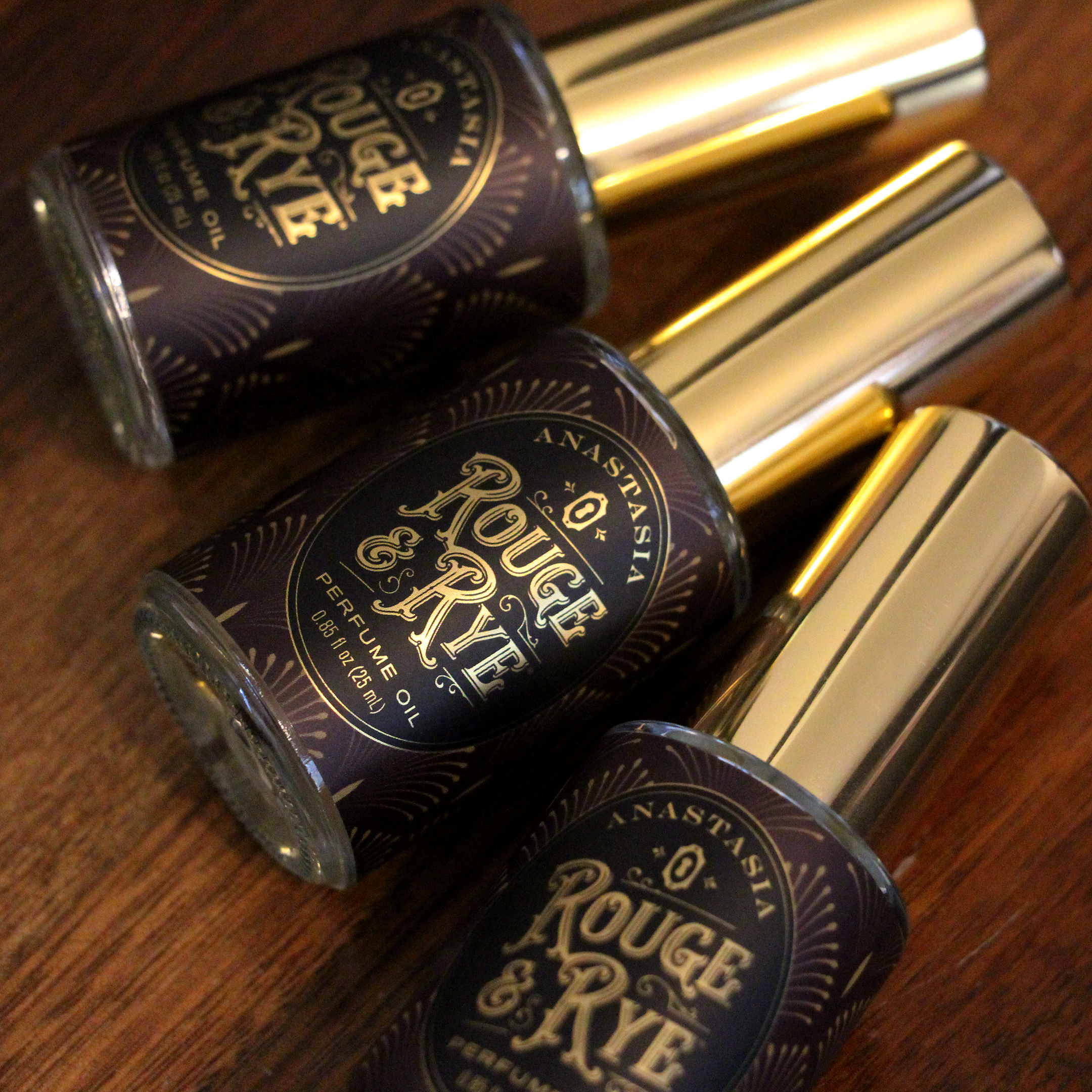 Rouge & Rye Perfume Oil Spray in Anastasia