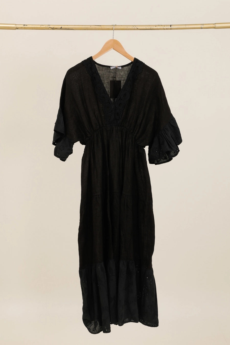 LÉA & LUC V-neck Linen Maxi Dress with Ruffled Sleeves