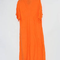 LÉA & LUC Flowing V-Neck Linen Maxi Dress
