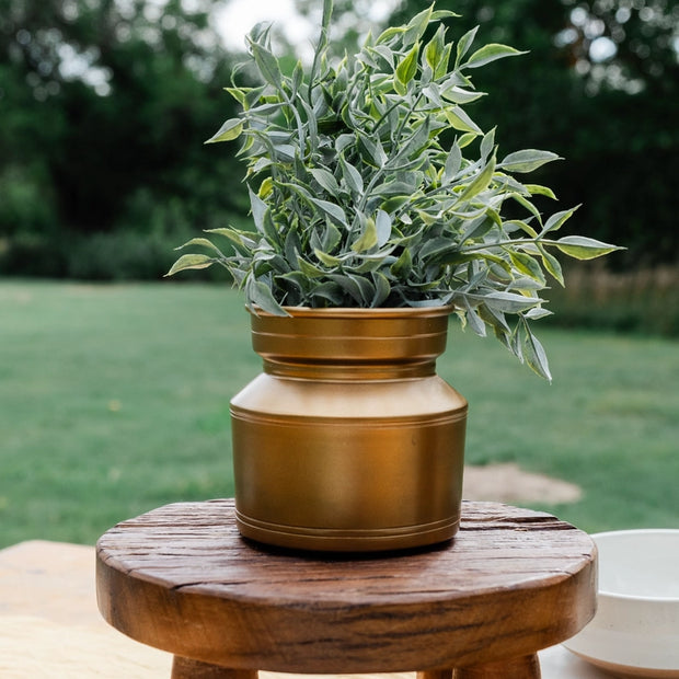 Made Market Co. - Round Stool Pedestal