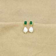 Schmuckoo Berlin Freya Earrings Gold - Pearl & Green Onyx